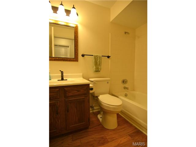 711 Lofty Pt #A, Ballwin, MO 63021 photo 11
