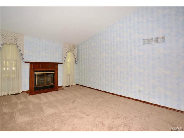 1012 Pocono Trl, Ballwin, MO 63021 photo 5