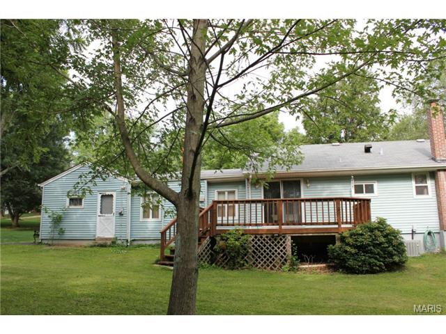 112 Maple Ln, Ballwin, MO 63011 photo 17