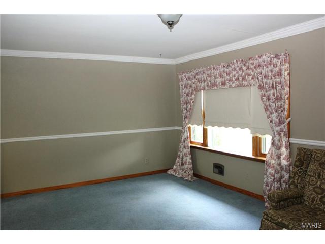112 Maple Ln, Ballwin, MO 63011 photo 3