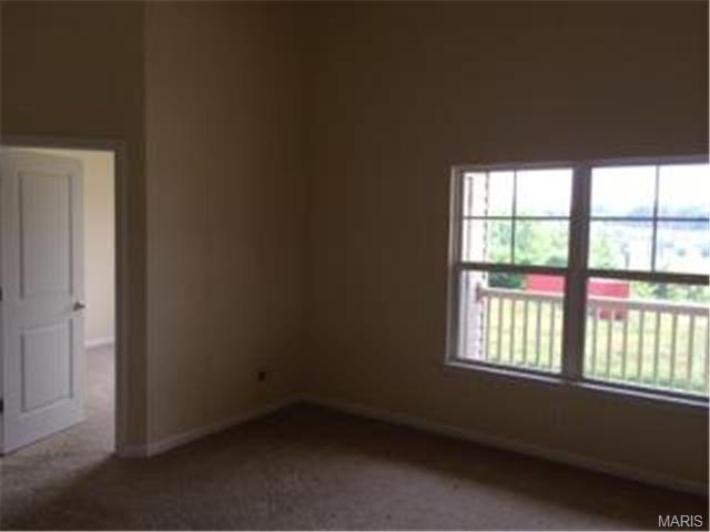 330 Bramblett Hls, O'fallon, MO 63366 photo 9