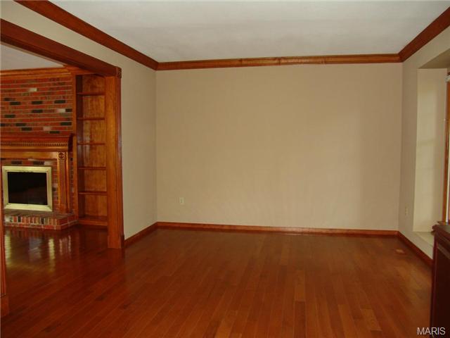 16622 Evergreen Frst, Ballwin, MO 63011 photo 7