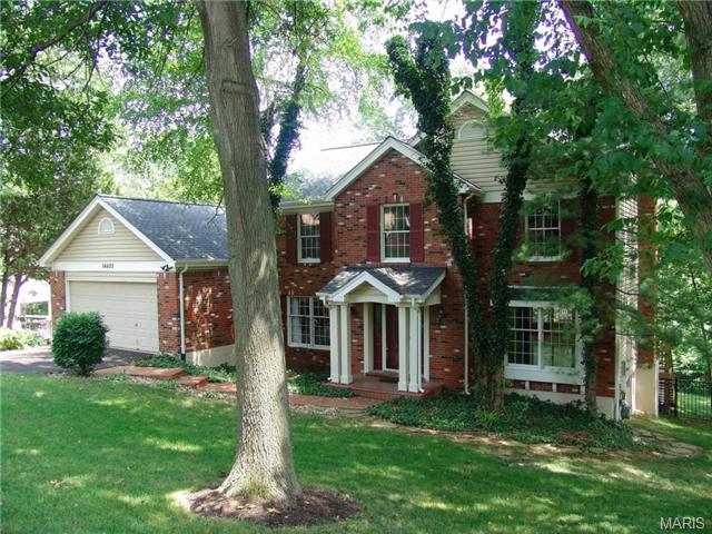 16622 Evergreen Frst, Ballwin, MO 63011 photo 1