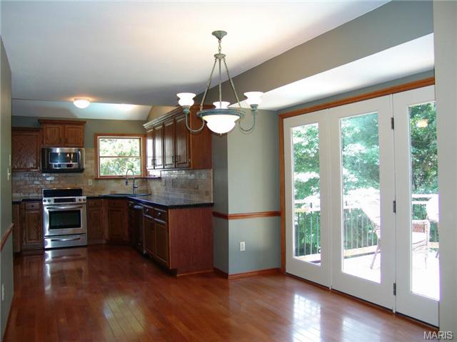 16622 Evergreen Frst, Ballwin, MO 63011 photo 17