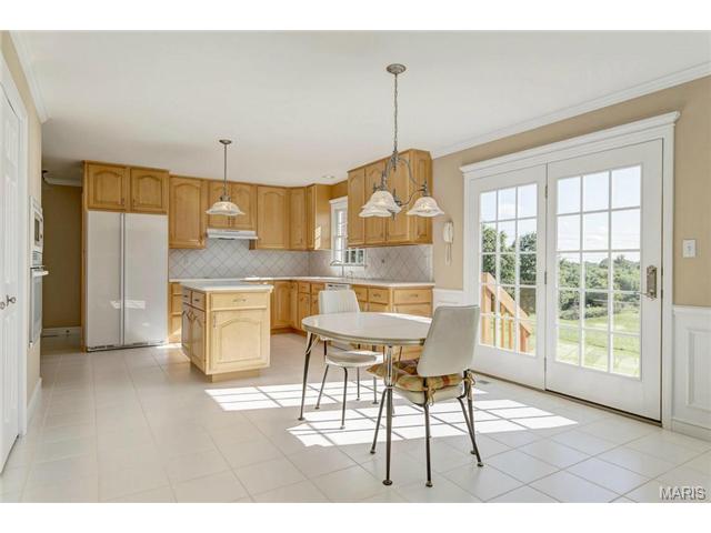 1510 Koch Rd, O'fallon, MO 63366 photo 9