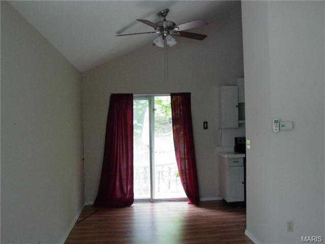 441 Briarhill Dr, Ballwin, MO 63021 photo 5