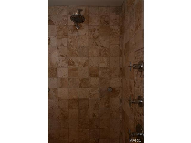 822 Nancy Ln, Weldon Spring, MO 63304 photo 16