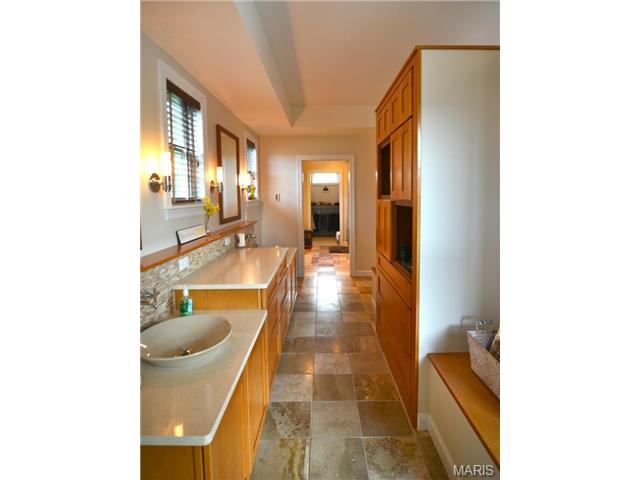 822 Nancy Ln, Weldon Spring, MO 63304 photo 10