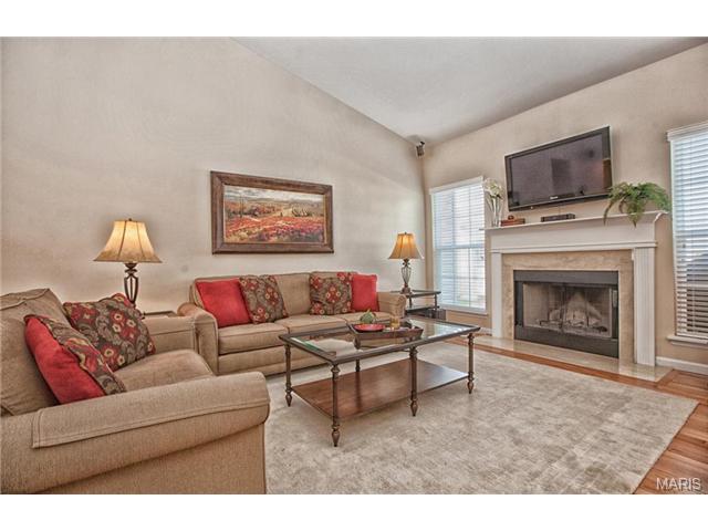 855 Pund Rd, O'fallon, MO 63366 photo 4
