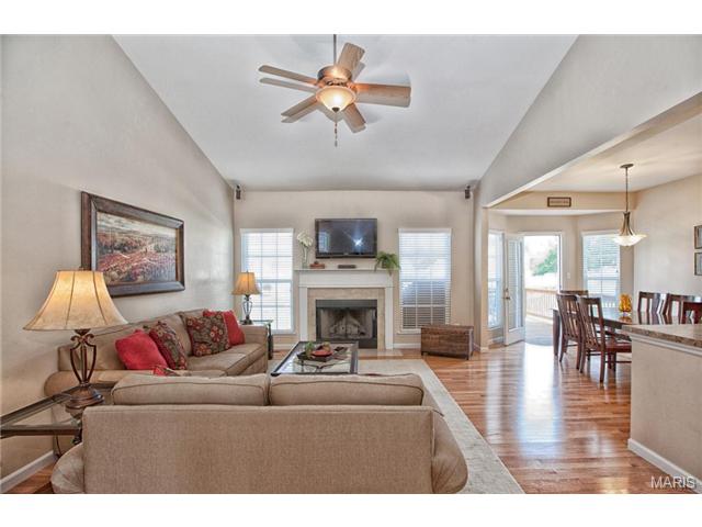 855 Pund Rd, O'fallon, MO 63366 photo 2