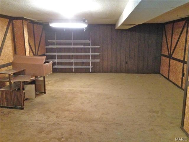 821 Posthorn, Manchester, MO 63021 photo 14