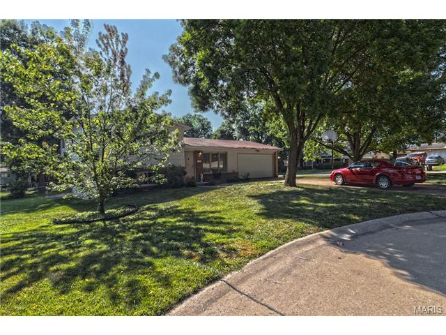 1319 Wyncrest Dr, Ballwin, MO 63011 photo 24