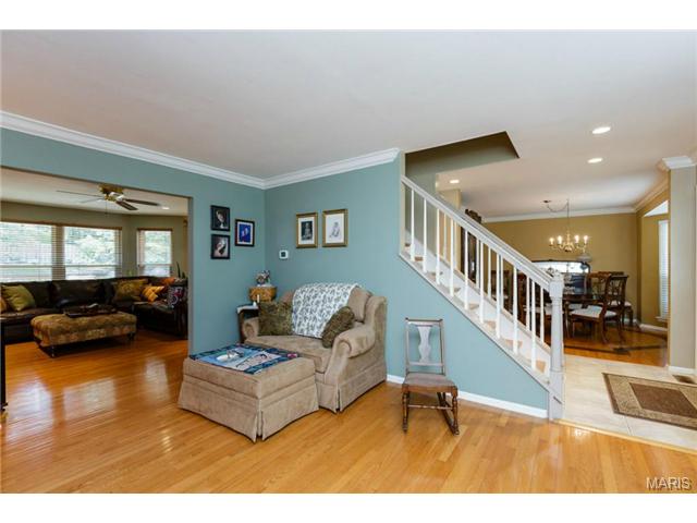1469 Kentbrooke Dr, Ballwin, MO 63021 photo 6