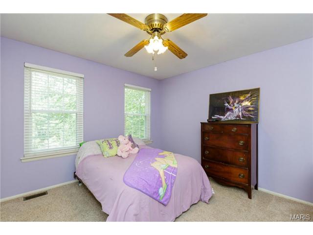 1469 Kentbrooke Dr, Ballwin, MO 63021 photo 22