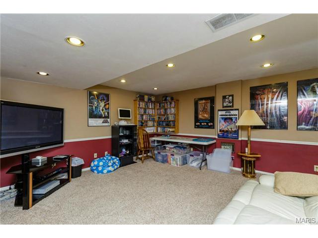 1469 Kentbrooke Dr, Ballwin, MO 63021 photo 27