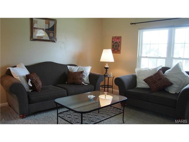 2356 Eagle Frst, Saint Charles, MO 63303 photo 5