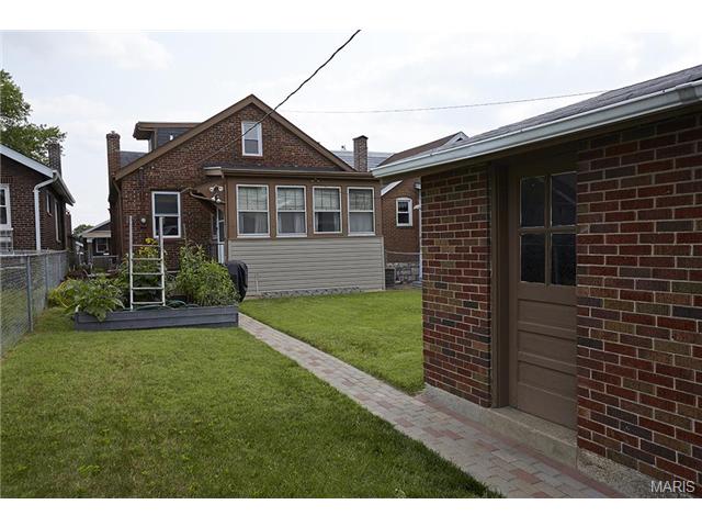 5443 Gresham, Saint Louis, MO 63109 photo 35