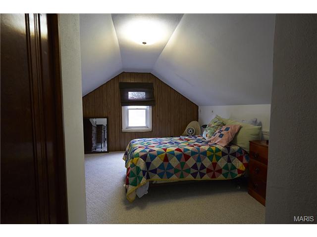 5443 Gresham, Saint Louis, MO 63109 photo 23
