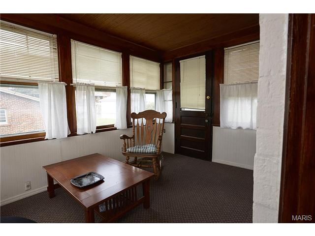 5443 Gresham, Saint Louis, MO 63109 photo 12