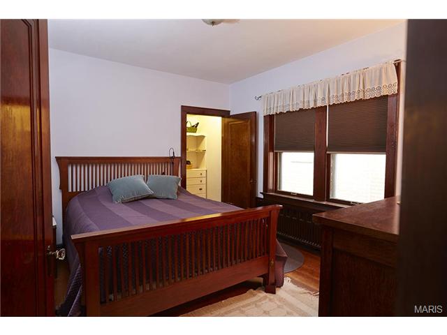5443 Gresham, Saint Louis, MO 63109 photo 13