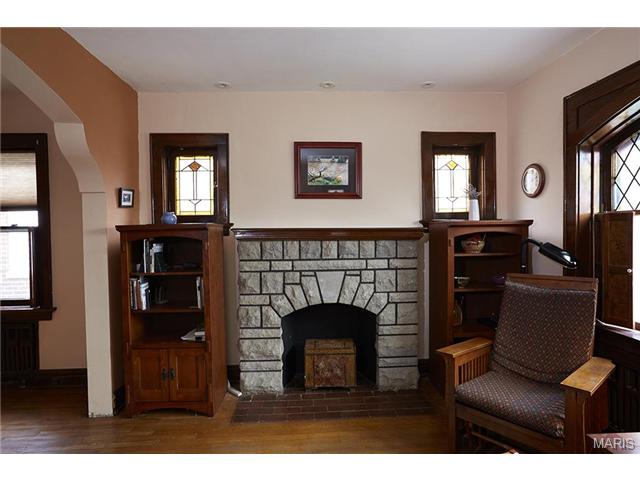 5443 Gresham, Saint Louis, MO 63109 photo 6