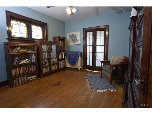 5443 Gresham, Saint Louis, MO 63109 photo 15