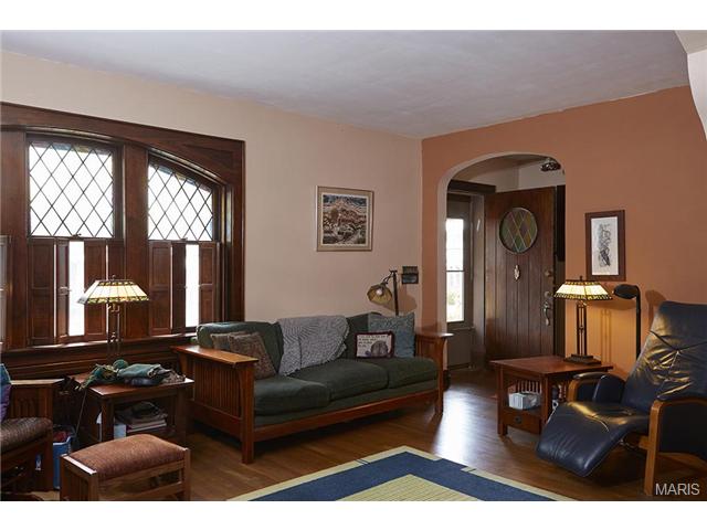 5443 Gresham, Saint Louis, MO 63109 photo 17