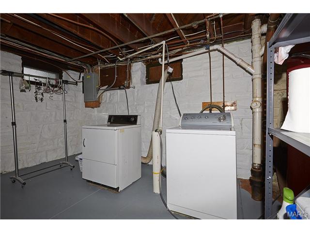 5443 Gresham, Saint Louis, MO 63109 photo 29
