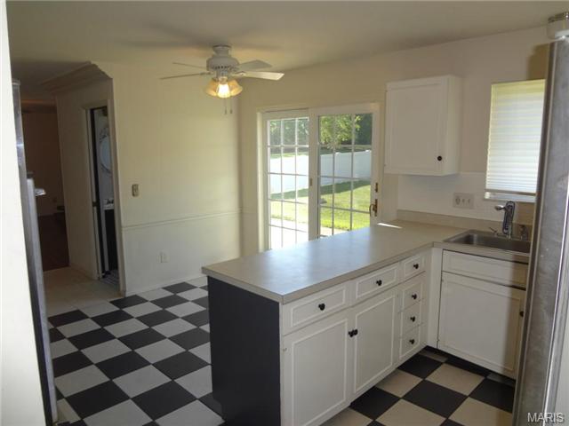 1003 Dutch Ml, Ballwin, MO 63011 photo 7