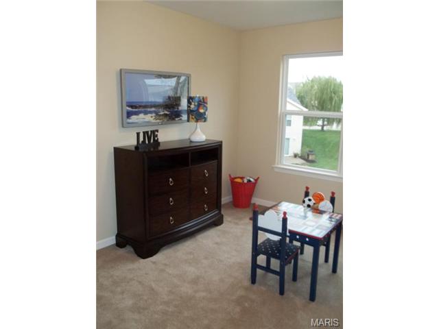 1012 Ashfield Ln, O'fallon, MO 63366 photo 13