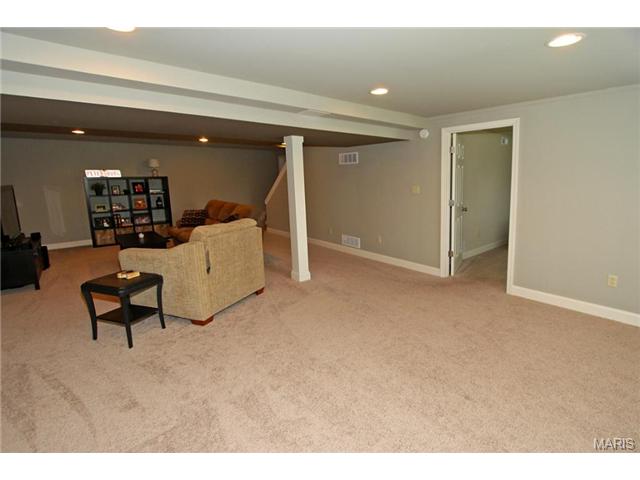1248 Mautenne Dr, Ballwin, MO 63021 photo 22