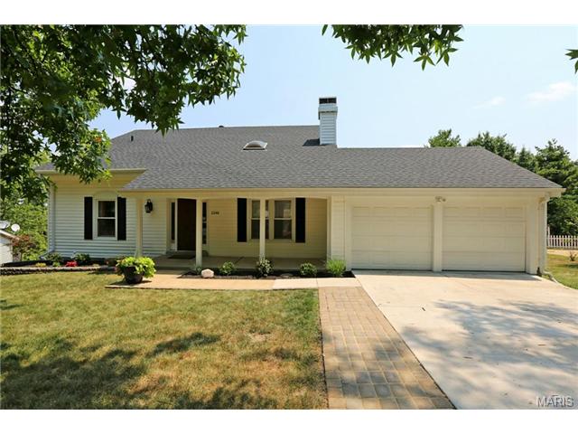 1248 Mautenne Dr, Ballwin, MO 63021 photo 3