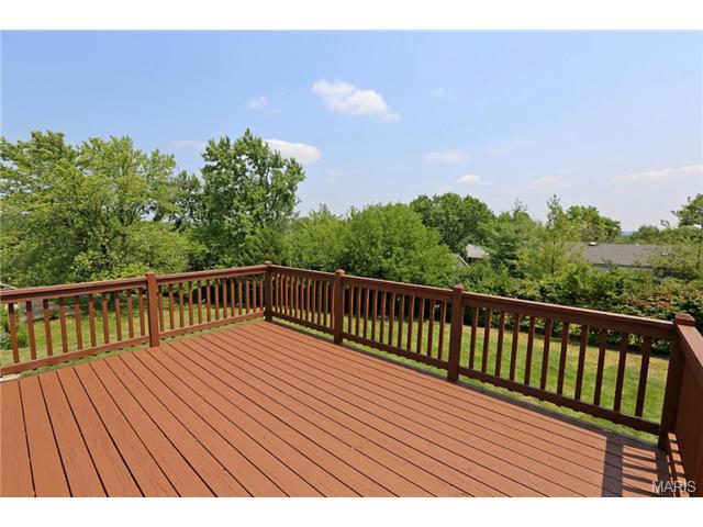 1248 Mautenne Dr, Ballwin, MO 63021 photo 27