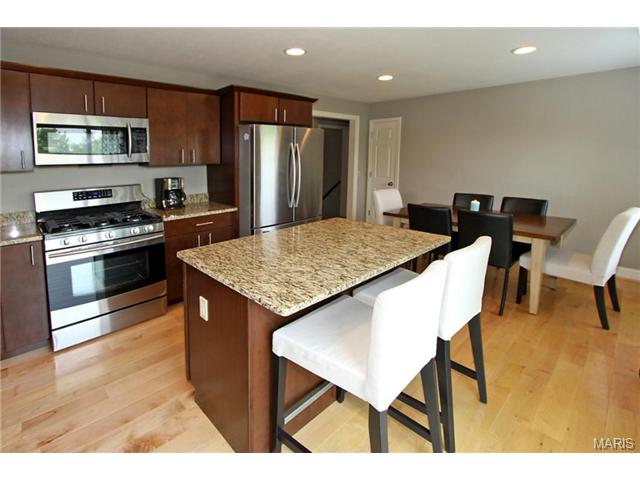 1248 Mautenne Dr, Ballwin, MO 63021 photo 11