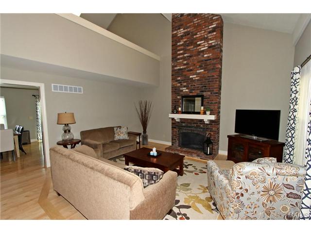 1248 Mautenne Dr, Ballwin, MO 63021 photo 5