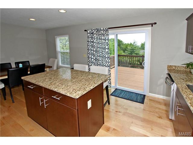 1248 Mautenne Dr, Ballwin, MO 63021 photo 10
