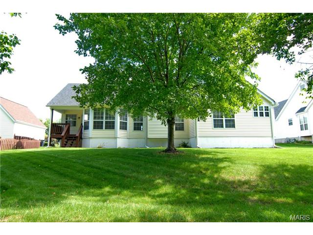 2523 Johnson Pl, Ballwin, MO 63021 photo 11
