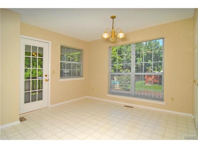 2523 Johnson Pl, Ballwin, MO 63021 photo 7