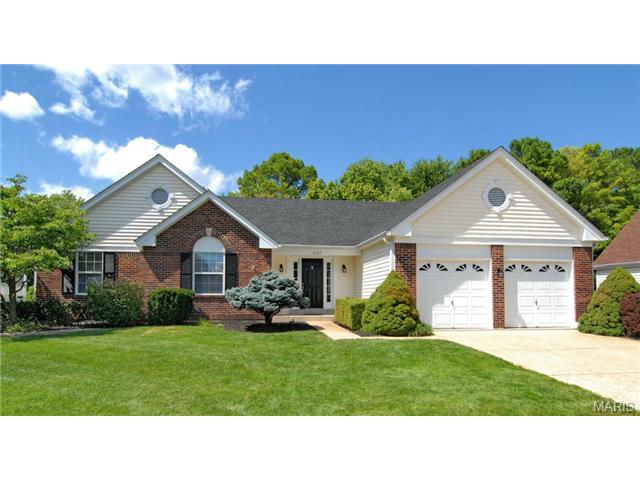 2523 Johnson Pl, Ballwin, MO 63021 photo 1