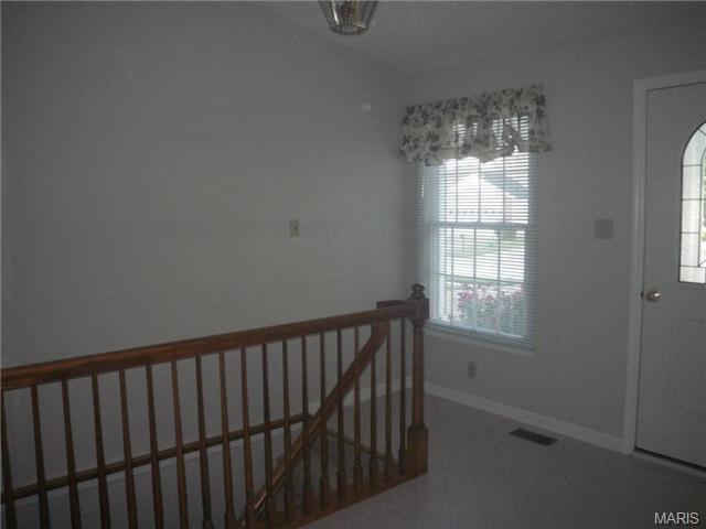 1549 Rosedale Dr, O'fallon, MO 63366 photo 3