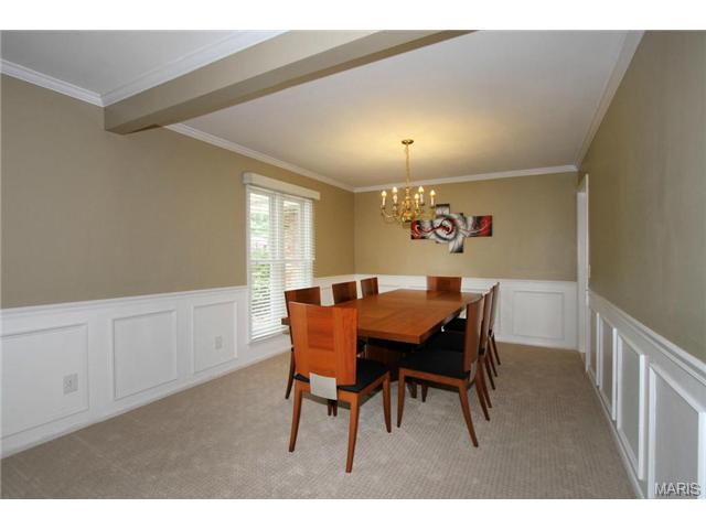1008 Van Loon Dr, Ballwin, MO 63011 photo 3