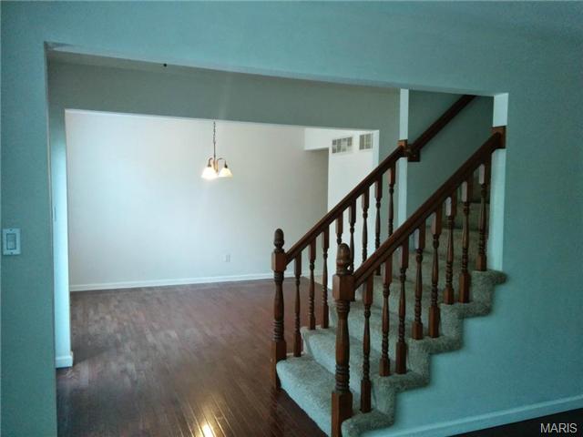 112 Westridge Parc, Ellisville, MO 63021 photo 8