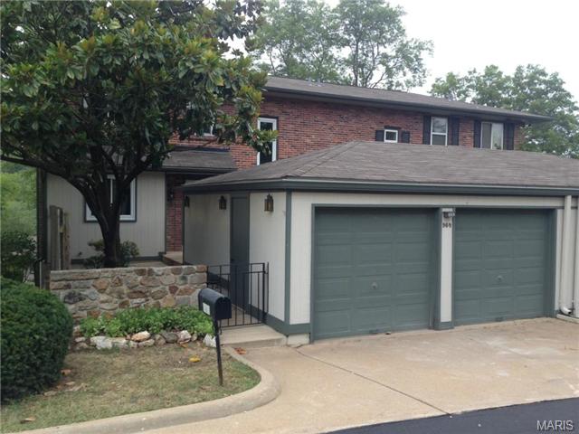 969 Cardello, Ballwin, MO 63021 photo 1