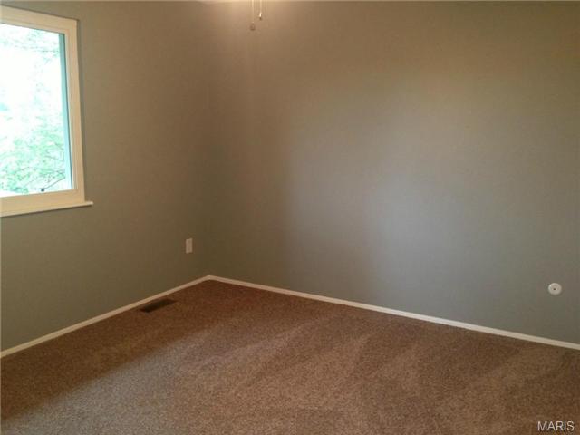 969 Cardello, Ballwin, MO 63021 photo 14
