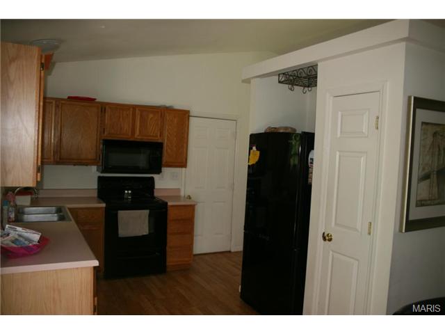 330 Pheasant Pt, O'fallon, MO 63368 photo 6