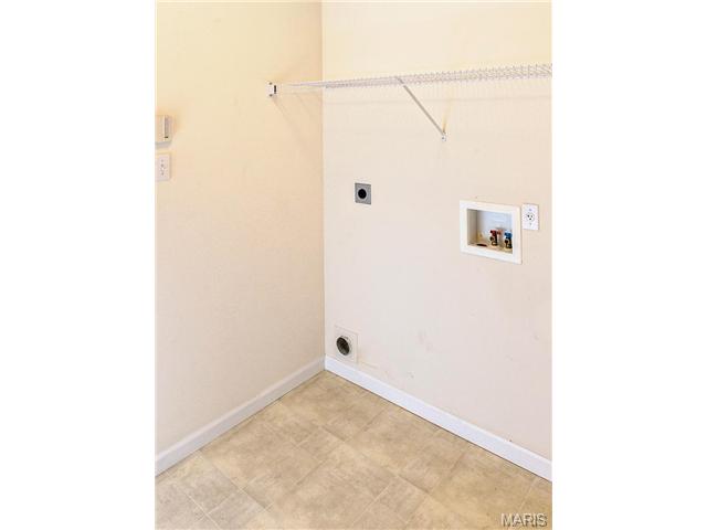7 Eagle Blf, Saint Charles, MO 63303 photo 8