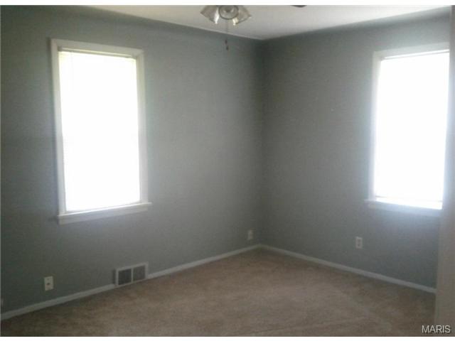 745 Oklahoma Ave, Ballwin, MO 63021 photo 6