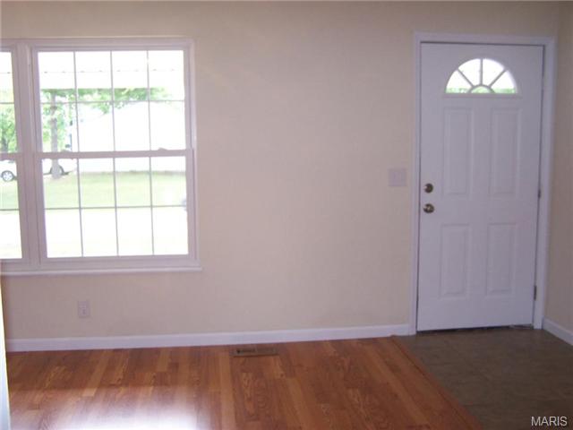 1701 Springhill Dr, O'fallon, MO 63366 photo 4