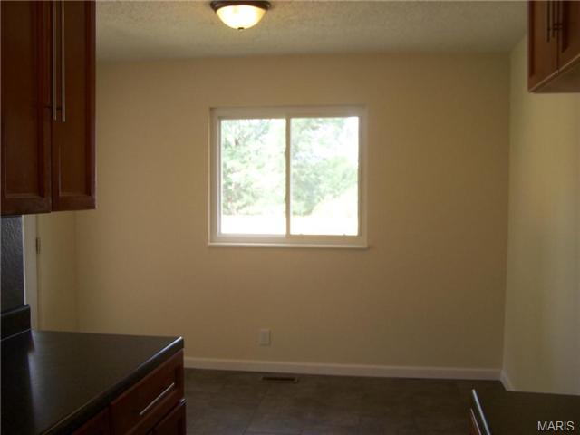 1701 Springhill Dr, O'fallon, MO 63366 photo 11