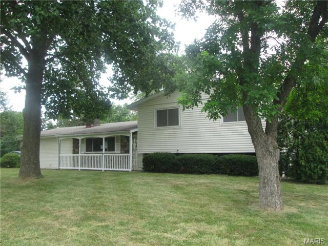 10 E Ofallon, O'fallon, MO 63366 photo 1